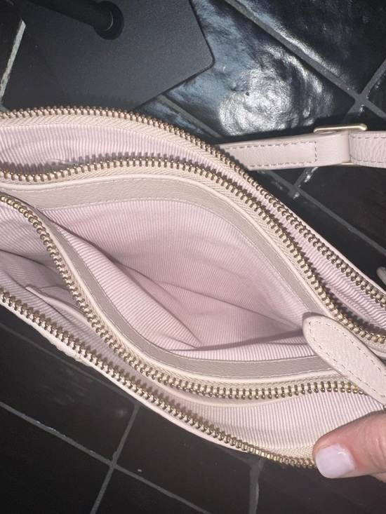 Radley London “Pockets” Blush Cream Leather Crossbody | Multi Zip - Picture 10 of 12